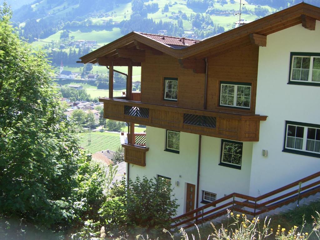 Ferienwohnung Sonnentraum Hainzenberg Zewnętrze zdjęcie